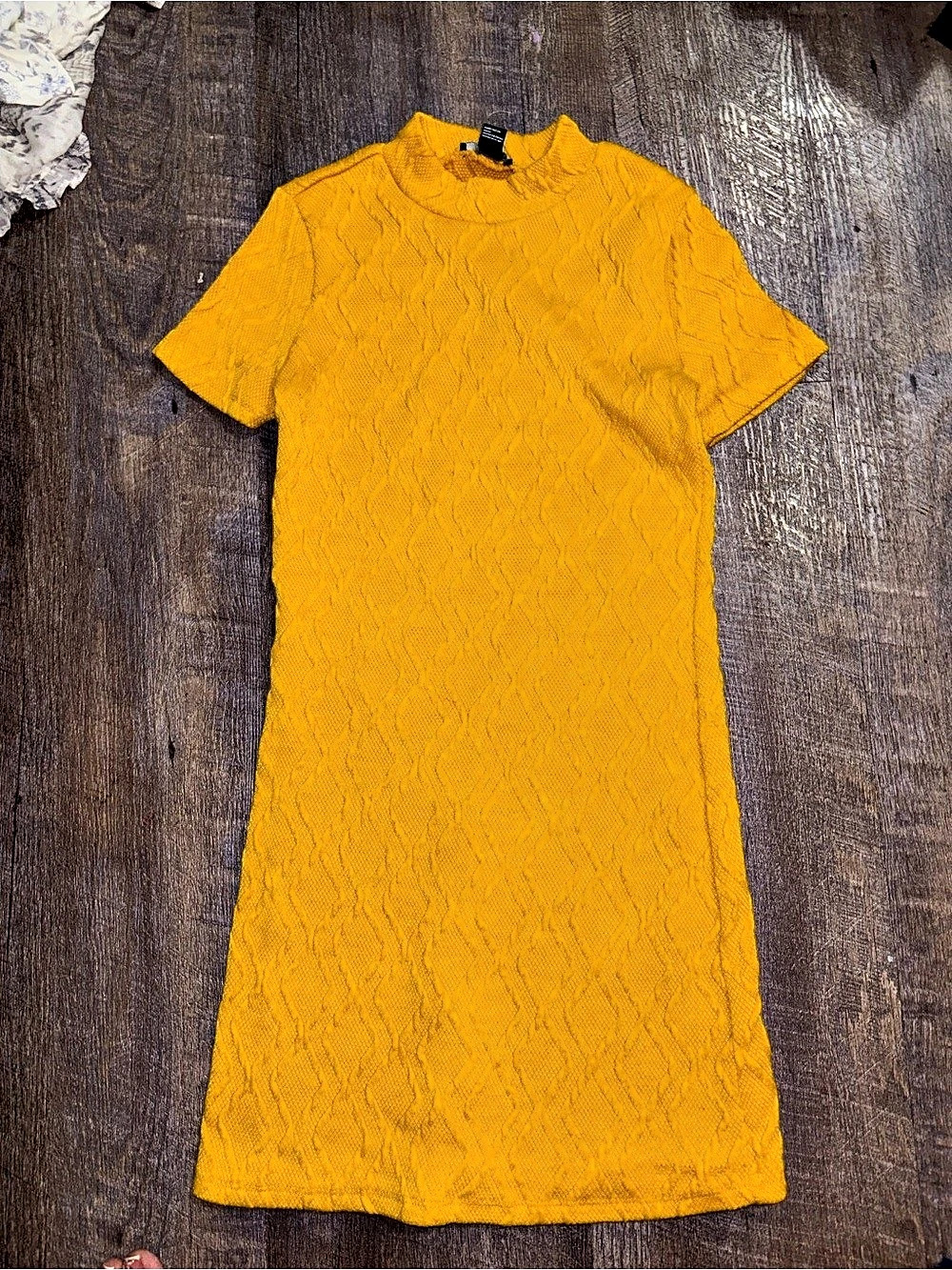 Forever 21 Mini Dress in Yellow Size Medium